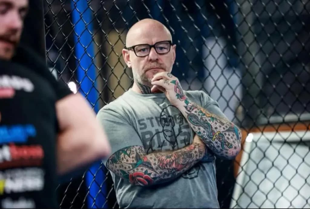 Coach Reg Byrne at Angels Boxing Club